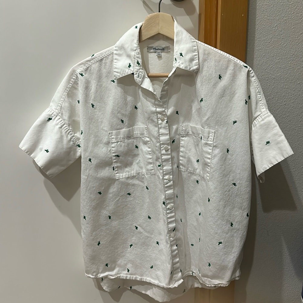 Madewell Cactus 🌵 Embroidered Oversized Button Up Tee